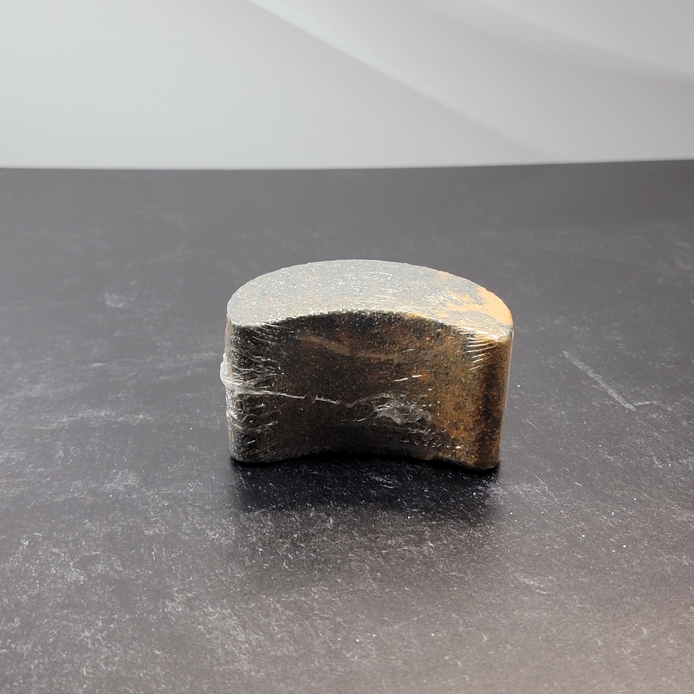 ๐ Fragrant Jewels Crescent Moon Bath Bomb ๐ - Picture 2 of 2